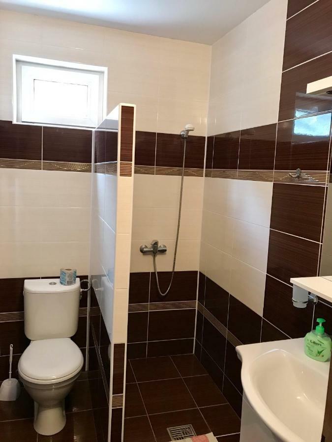 Restaurace Penzion Pod Sumarnikem Tvarozna Lhota المظهر الخارجي الصورة