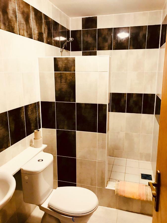 Restaurace Penzion Pod Sumarnikem Tvarozna Lhota المظهر الخارجي الصورة